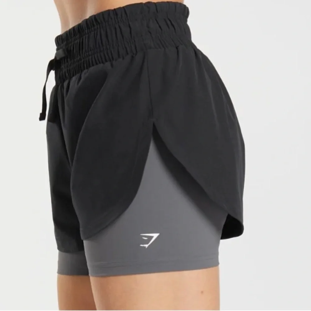 Gymshark Women's Black and Gray Athletic Shorts - Picture 3 of 3